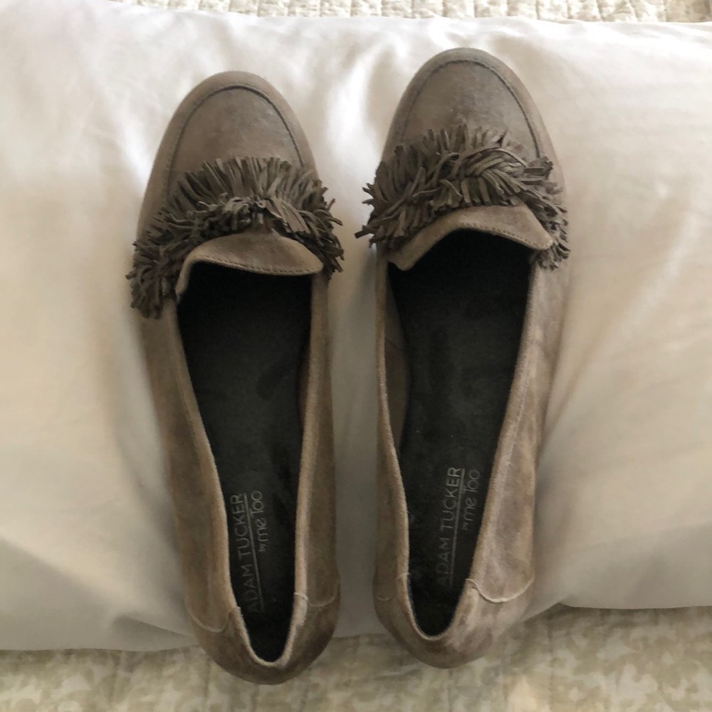Adam Tucker Flats 9.5